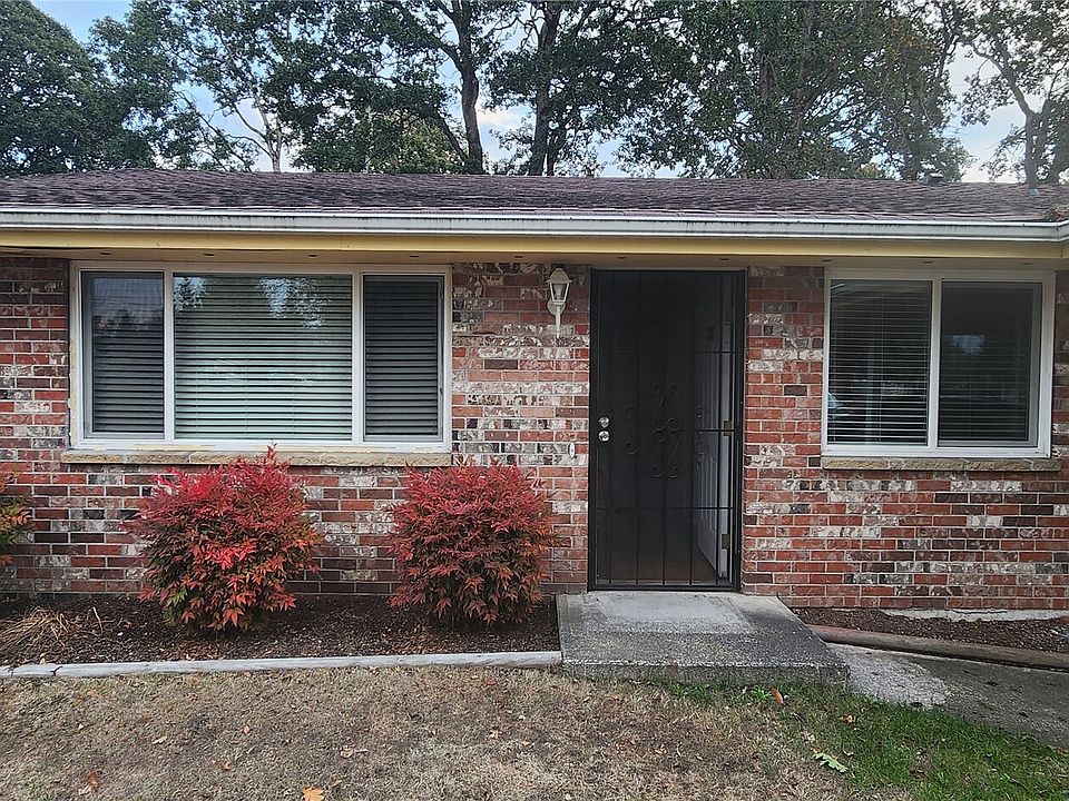 1st image of 11901 Ainsworth Avenue S
