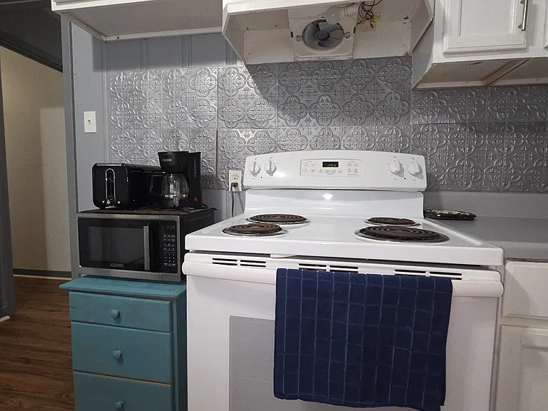 all appliances included!