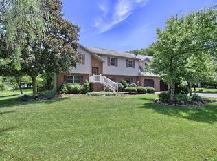 1 Wooded Run Dr, Dillsburg, PA 17019