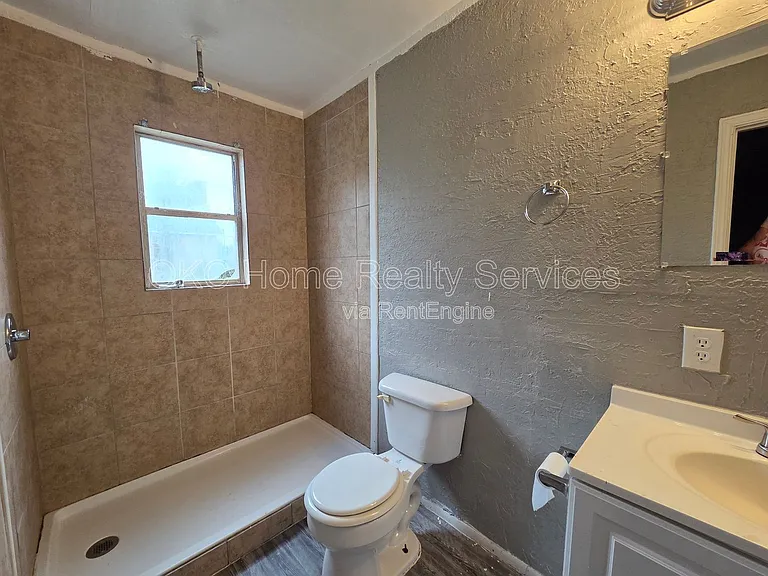 3621 S Shields Blvd #2 — Photo 8