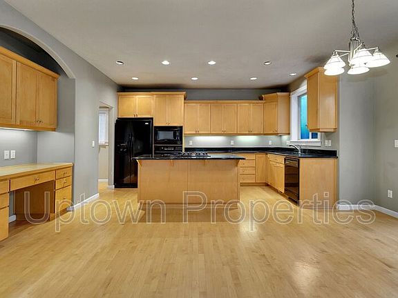 3rd image of 21114 NW Galice Ln
