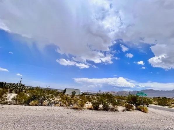 30395 N Bright Angel Dr, Meadview, AZ 86444