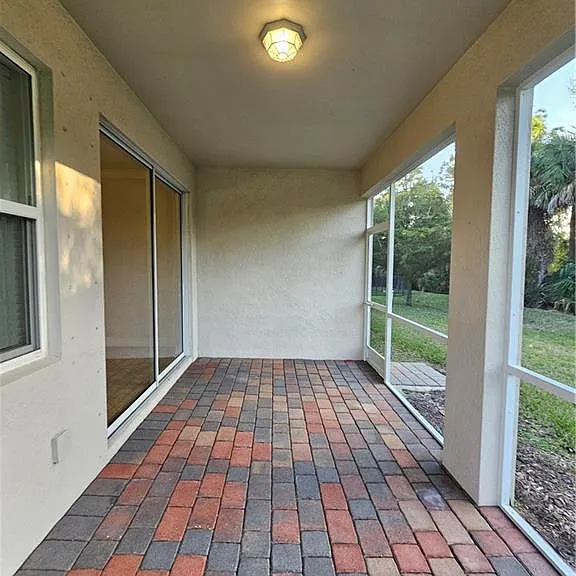 3141 Amadora Cir — Photo 21