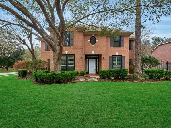 Property image for 3003 Brook Shore Ct, Kingwood, TX 77345