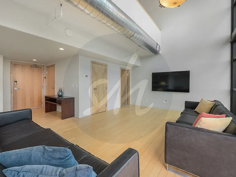 417 E Kiowa St #1203 — Photo 4
