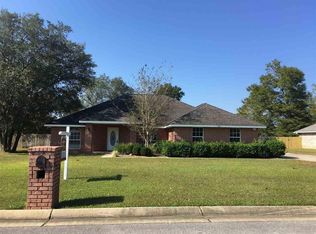 9129 Iron Gate Blvd, Milton, FL 32570