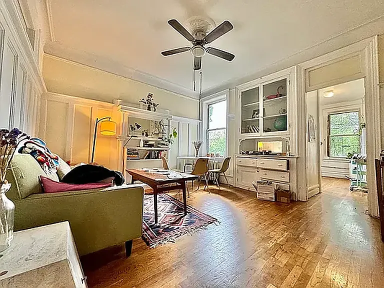 666 Park Pl #2R — Photo 47
