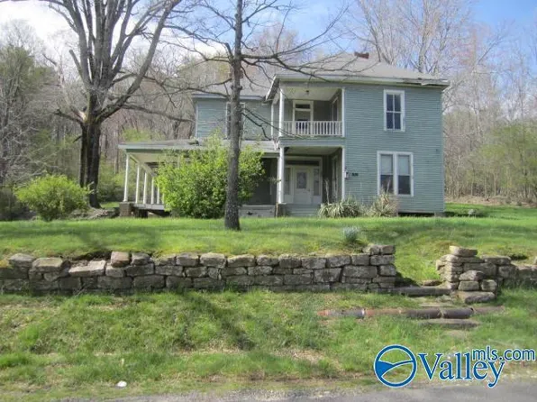 8931 Highway 137, Valley Head, AL 35989