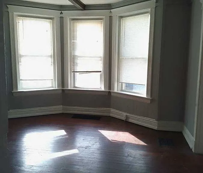 944 Elberon Ave #1 — Photo 19