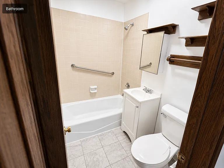3411 Chicago Rd #3E — Photo 6