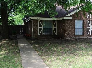 2213 Prairie Creek Trl, Garland, TX 75040