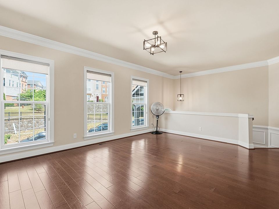 20661 Erskine Ter, Ashburn, VA 20147 | Zillow