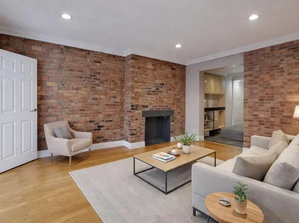 44 Avenue B image 1 of 7