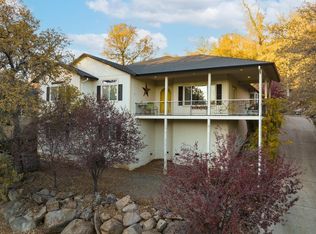 19457 Moon Ridge Rd, Hidden Valley Lake, CA 95467