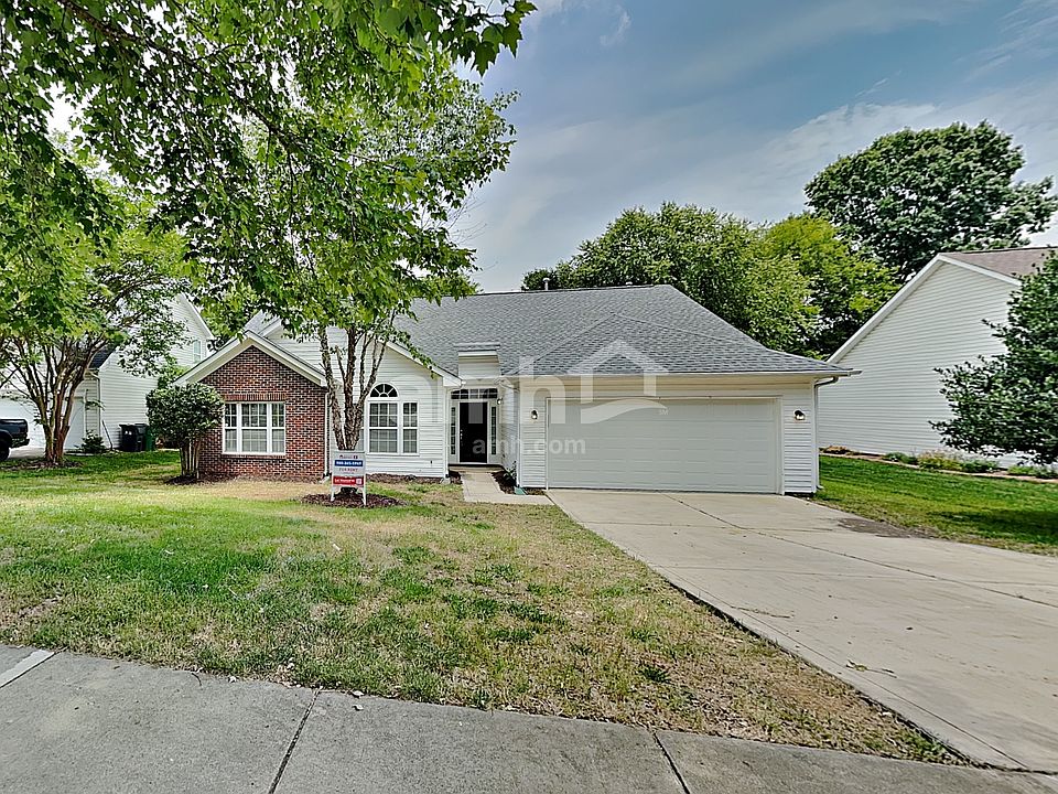 1st image of 13436 Planters Row Dr