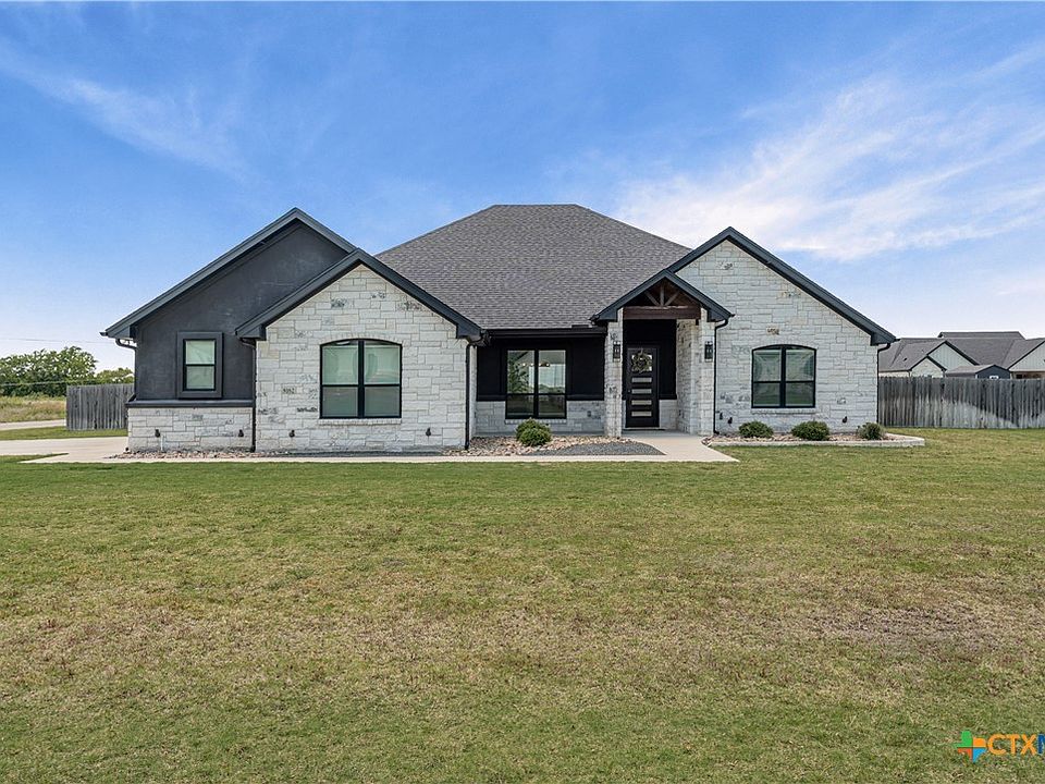 1st image of 8162 Travertine Ln