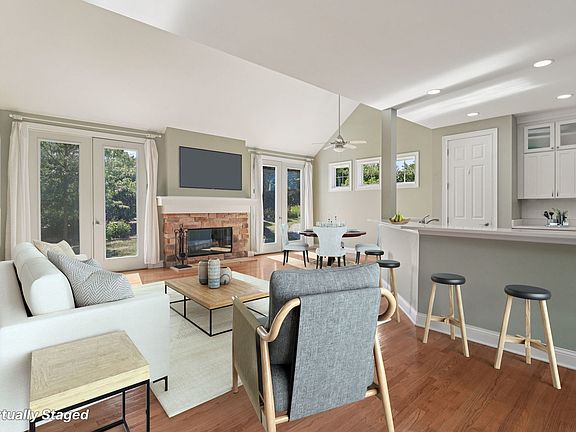 3rd image of 40418 N South Newport Dr