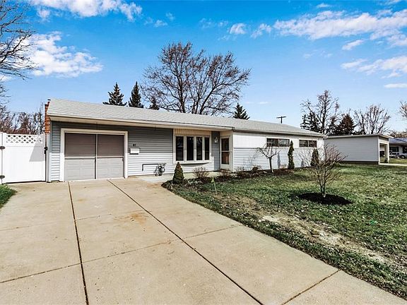 2nd image of 87 Bonita Dr