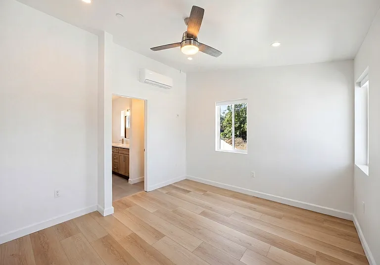 9092 Los Coches Rd — Photo 18