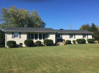 1425 Cardinal Dr, Lafayette, TN 37083