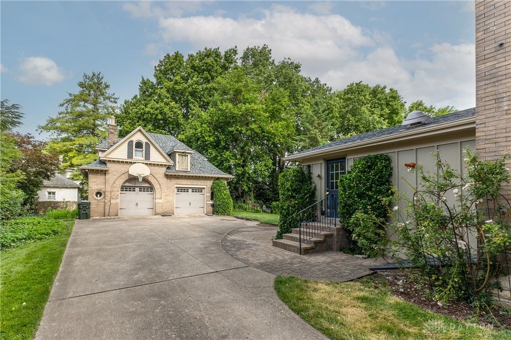 714 N Wayne St, Piqua, OH - More