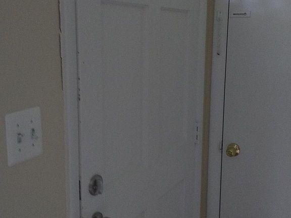 4th image of 14373 General Longstreet Ave