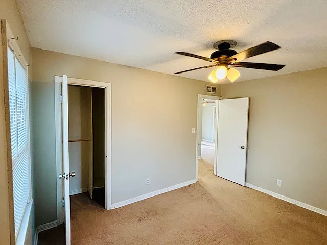 1901 S Roanoke Dr — Photo 9