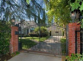 12623 Addison St, Valley Village, CA 91607