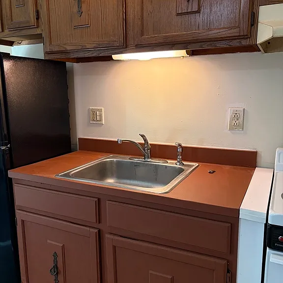 8 Exchange Ct #2 — Photo 2