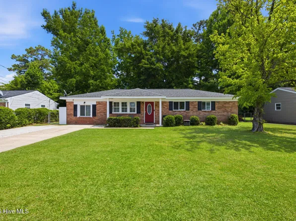 209 Ramsey Drive, Jacksonville, NC 28540