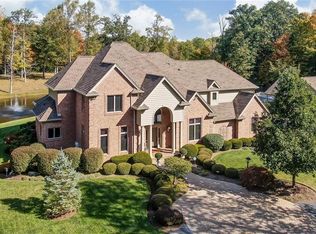 497 Hillcrest Dr, Eaton, OH 45320
