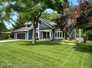 2198 Quarry Rd, East Lansing, MI 48823