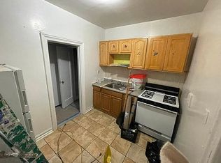 1514 W 8th St #2B4, Brooklyn, NY 11204