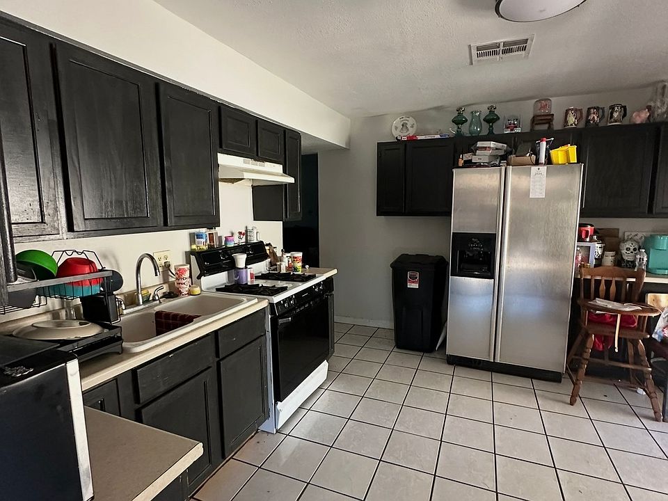 2nd image of 6133 W Osborn Rd