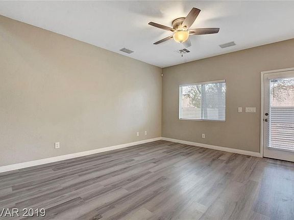 5th image of 1528 Broken Bell Ln