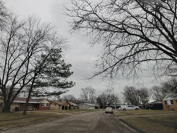 4th image of 808 Duncan Ct