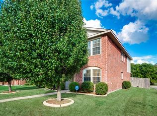 2926 McCormick Dr, Lancaster, TX 75134