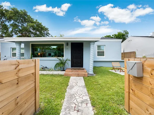 541 NW 49th St, Miami, FL 33127