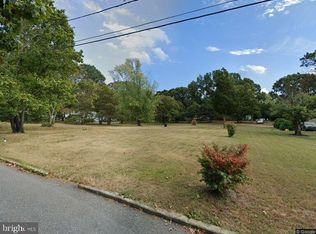 1008 Jericho Ln, Deptford, NJ 08096