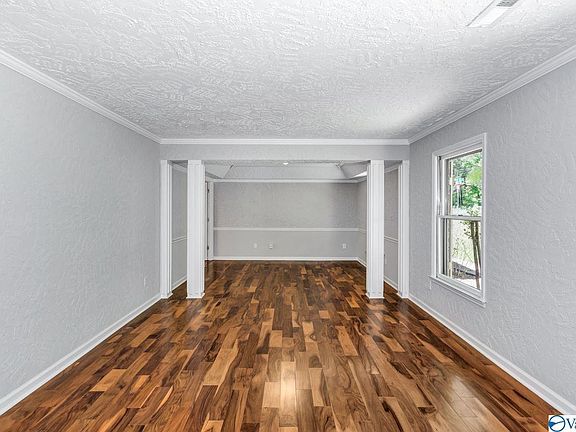 4th image of 10023 Bayreuth Dr SE