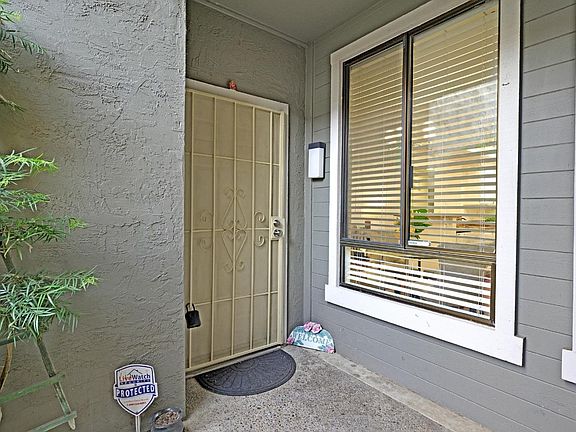 5th image of 39921 Parada St #A