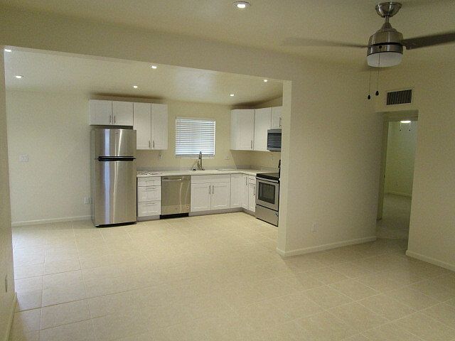 1st image of 4239 E Campbell Ave
