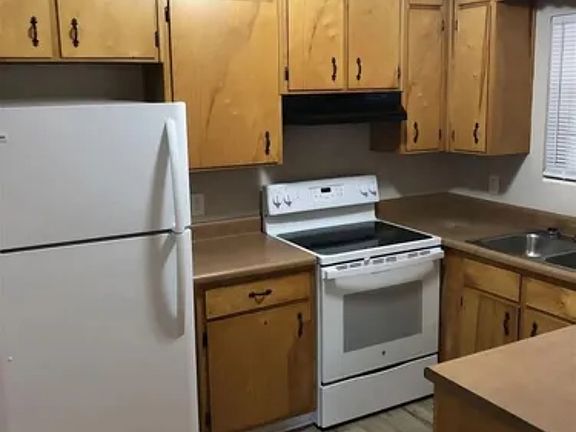 3rd image of 6509 Bombadil Dr #6509