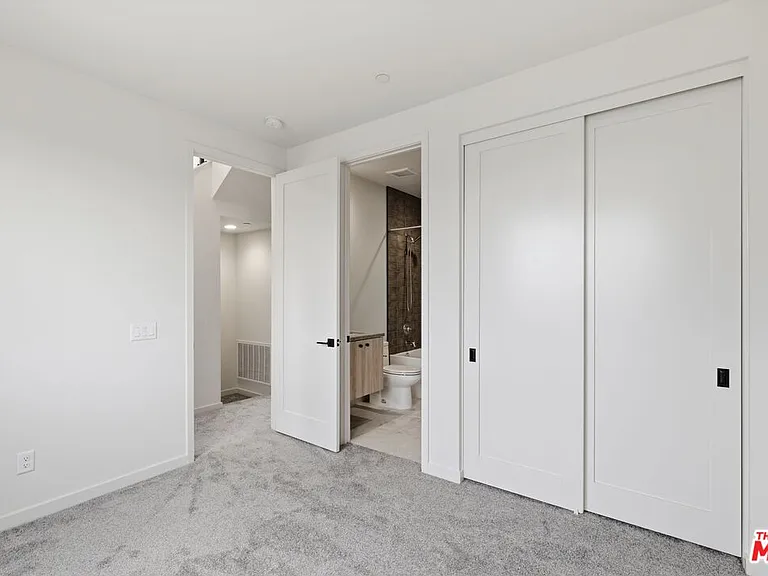 1605 N Arla Way — Photo 19