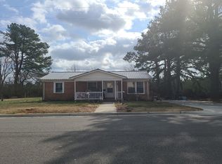 108 Viewbank St, Blackstone, VA 23824