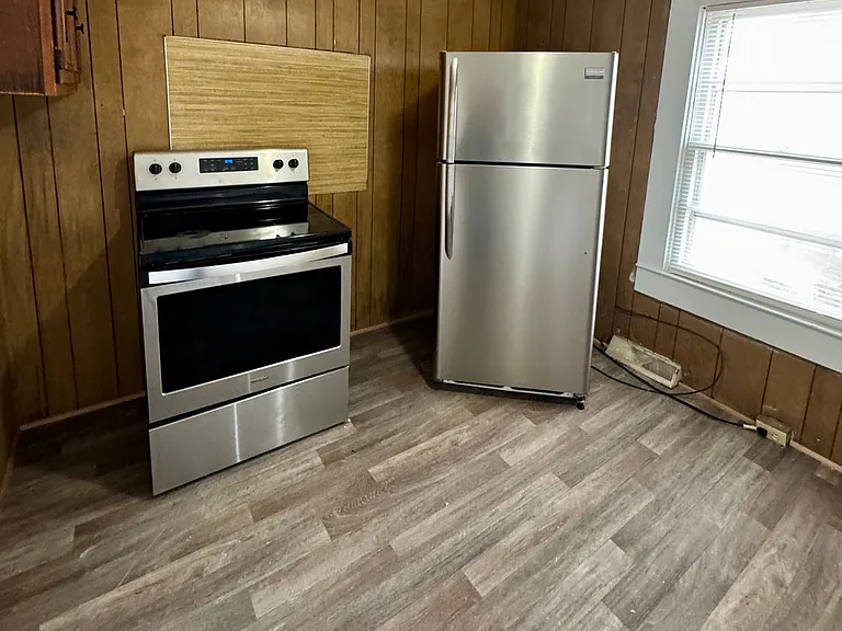 615 W Davidson Ave — Photo 6