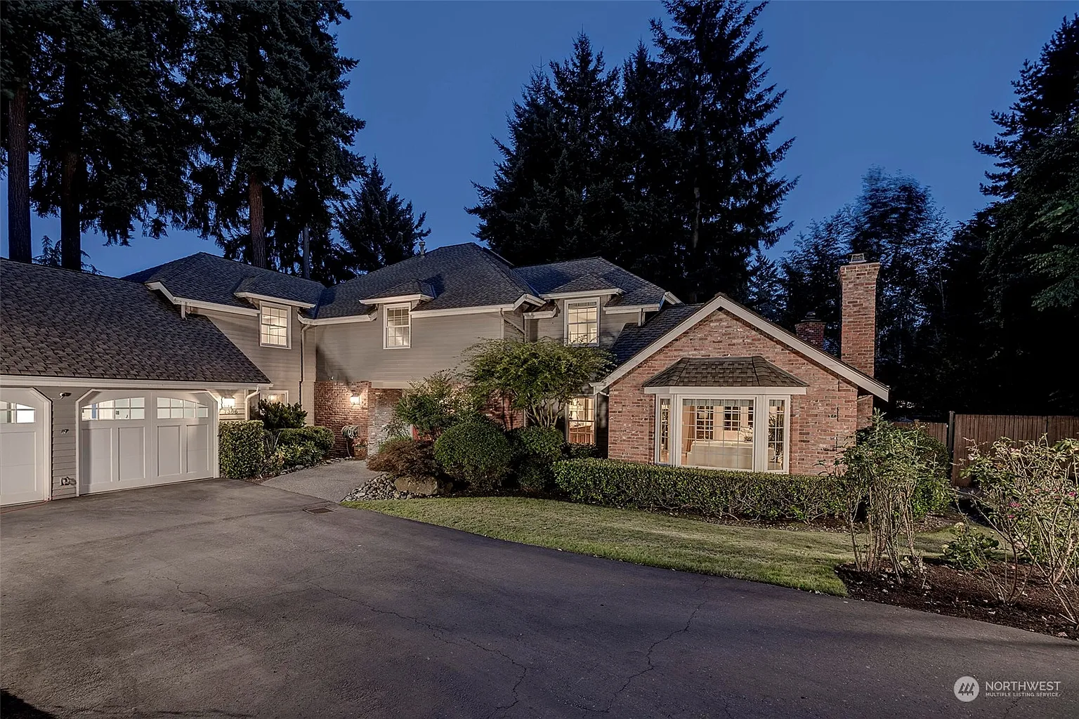 7366 Island Crest Way photo 1