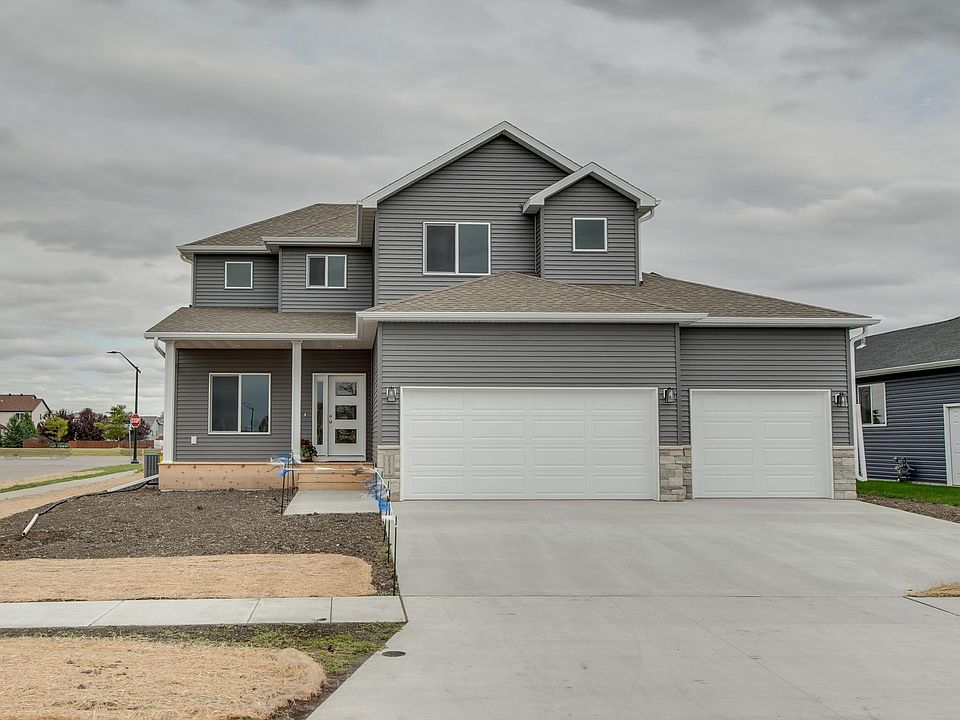 1st image of 2534 Golden Ln S