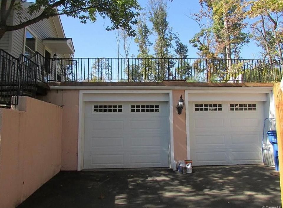 2nd image of 112 Chatterton Way