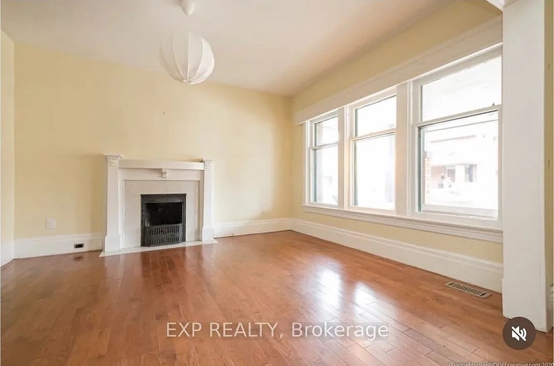 2 bed, $2,000 — Photo 3